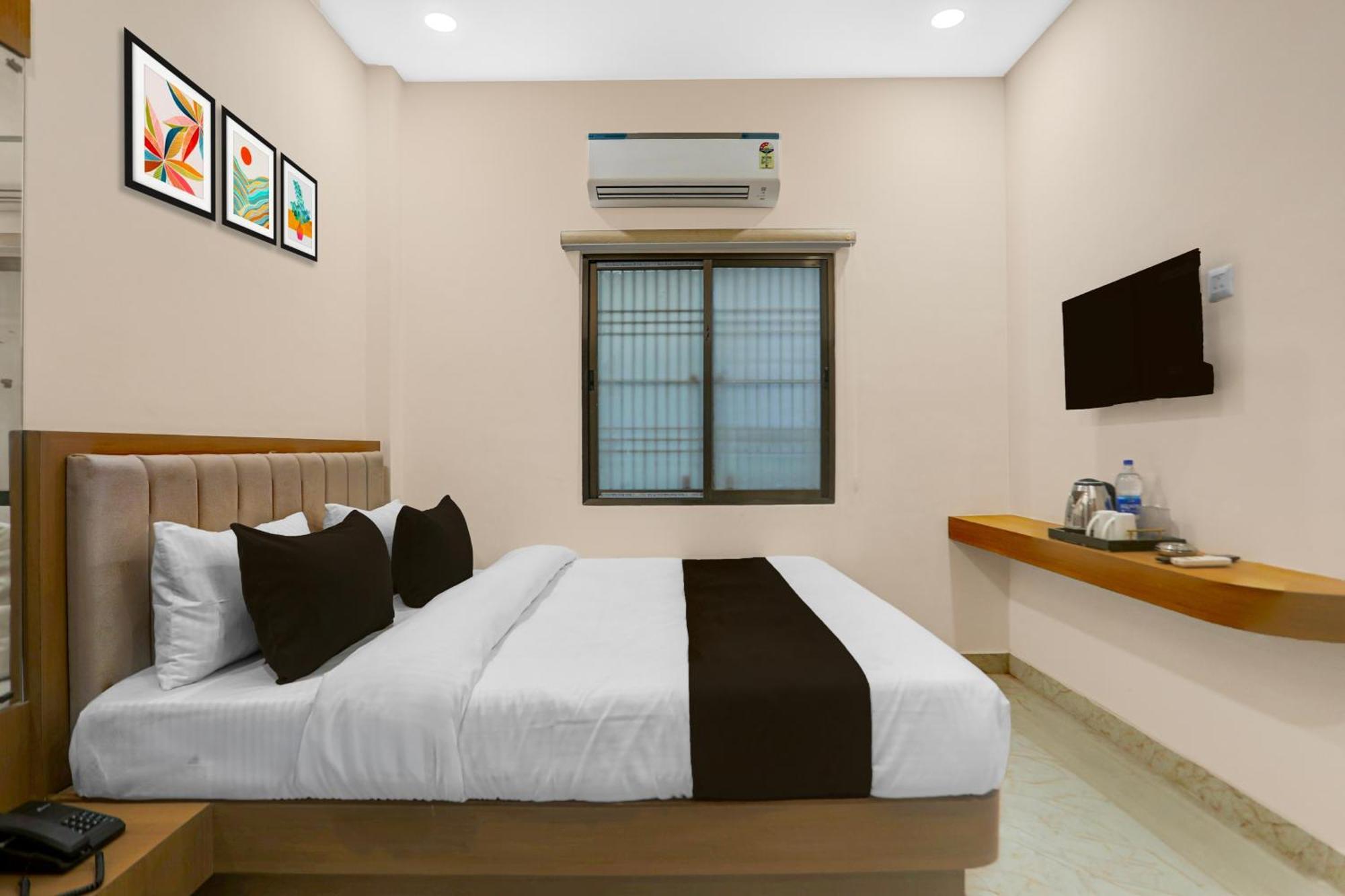 Super Hotel O Dashashwamedh Ghat Varanasi — Photos 2